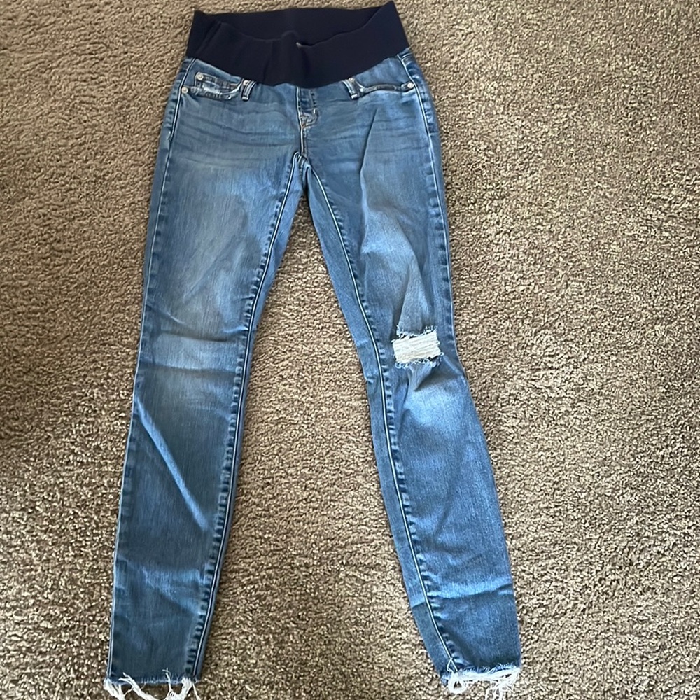 GAP maternity skinny jeans